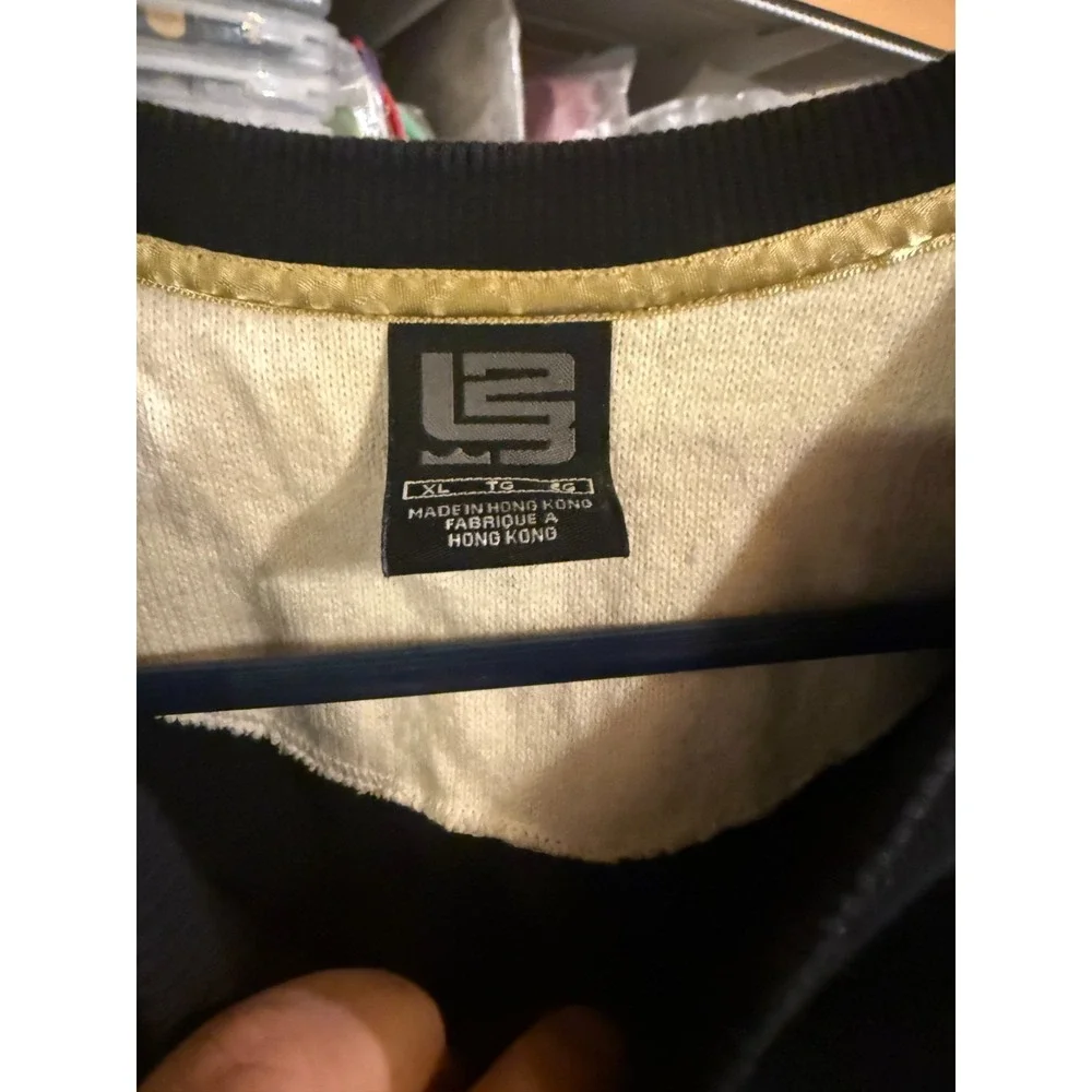 Nike LeBron LS Long Sleeve Shirt Black‎ Gold Swoosh XL Vintage Hong Kong - Picture 6 of 7